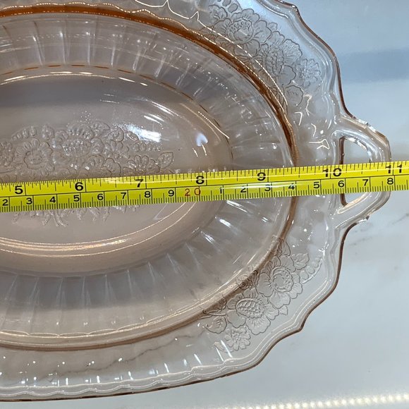 Charmed Pink Art Deco Depression Glass Bowl with Handles - Picture 13 of 16